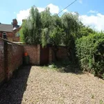 Rent 2 bedroom house in Leicester