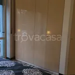 Rent 4 bedroom apartment of 130 m² in Milano