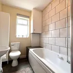 Rent 2 bedroom flat in York