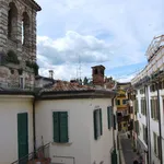 Rent 1 bedroom apartment of 65 m² in Peschiera del Garda