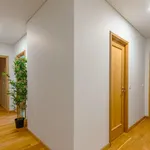 Rent 6 bedroom apartment in Porto