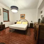 Rent 3 bedroom house of 180 m² in Latina