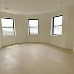 Rent 3 bedroom apartment in NY