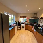 Rent 6 bedroom house in Worcester