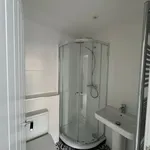 Rent 2 bedroom flat in Bradford