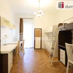 Pronajměte si 1 ložnic/e byt o rozloze 48 m² v Karlovy Vary