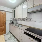 Rent 2 bedroom house of 68 m² in Málaga