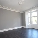 Rent 3 bedroom flat in Glasgow  West