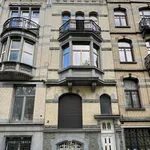 Rent 1 bedroom apartment in Schaarbeek