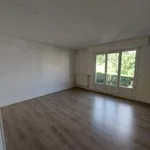 Appartement de 102 m² avec 4 chambre(s) en location à Bougival