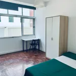 Rent 6 bedroom apartment in Lisbon