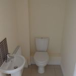 Rent 3 bedroom flat in South East England