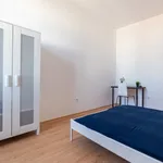 Rent 9 bedroom apartment in Lisbon