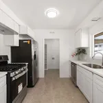 Rent 2 bedroom house of 148 m² in Los Angeles