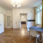 Pronajměte si 2 ložnic/e byt o rozloze 86 m² v Praha