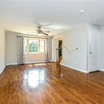 Rent 5 bedroom house in Gold-Coast-Li