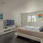 Maison de 353 m² avec 8 chambre(s) en location à Aix-en-Provence