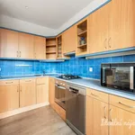 Rent 3 bedroom apartment of 79 m² in Prague