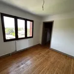 Maison de 240 m² avec 7 chambre(s) en location à DOMÈNE