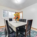 Maison de 968 m² avec 3 chambre(s) en location à Clarington (Bowmanville)