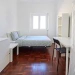 Rent a room in lisbon