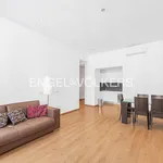 Pronajměte si 2 ložnic/e byt o rozloze 72 m² v Prague