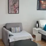 Rent 1 bedroom apartment of 34 m² in Frankfurt