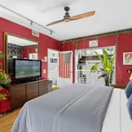 Rent 4 bedroom house in Manhattan