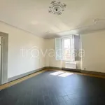 Affitto 5 camera appartamento di 170 m² in Firenze