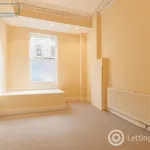 Rent 2 bedroom flat in Edinburgh