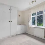 Rent 5 bedroom house in West Midlands