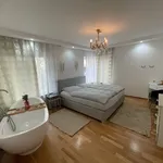 Rent 5 bedroom apartment of 130 m² in Frankfurt am Main