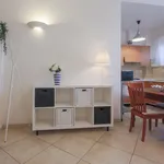 Rent 1 bedroom apartment of 52 m² in Florence