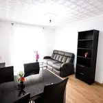 Rent a room of 80 m² in valencia