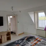 Maison de 500 m² avec 4 chambre(s) en location à Spermalie