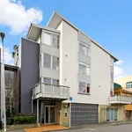 Rent 2 bedroom apartment in Wellington