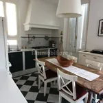 Rent 5 bedroom house of 150 m² in Florence