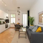 Rent 3 bedroom apartment of 60 m² in Berlin