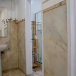 Rent a room in lisbon