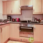 Rent 2 bedroom flat in Colchester