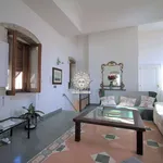 Rent 6 bedroom apartment of 100 m² in Siracusa