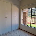 Rent 2 bedroom apartment in Roodepoort