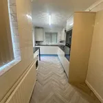 Rent 3 bedroom apartment in Dudley