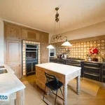 Rent 6 bedroom apartment of 300 m² in Florence