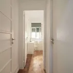 Rent a room in lisbon