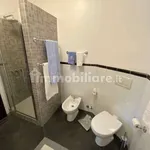 Rent 5 bedroom apartment of 150 m² in Genoa