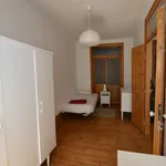 Rent 4 bedroom apartment in Lisbon