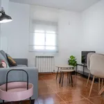 Rent a room of 73 m² in madrid