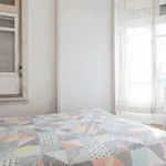 Rent a room in lisbon