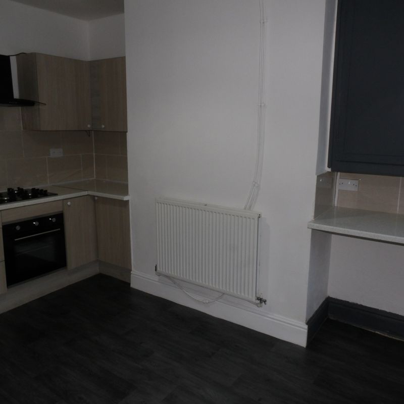 2 bedroom property to let in Fir St, BB9 - £500 pcm Bradley